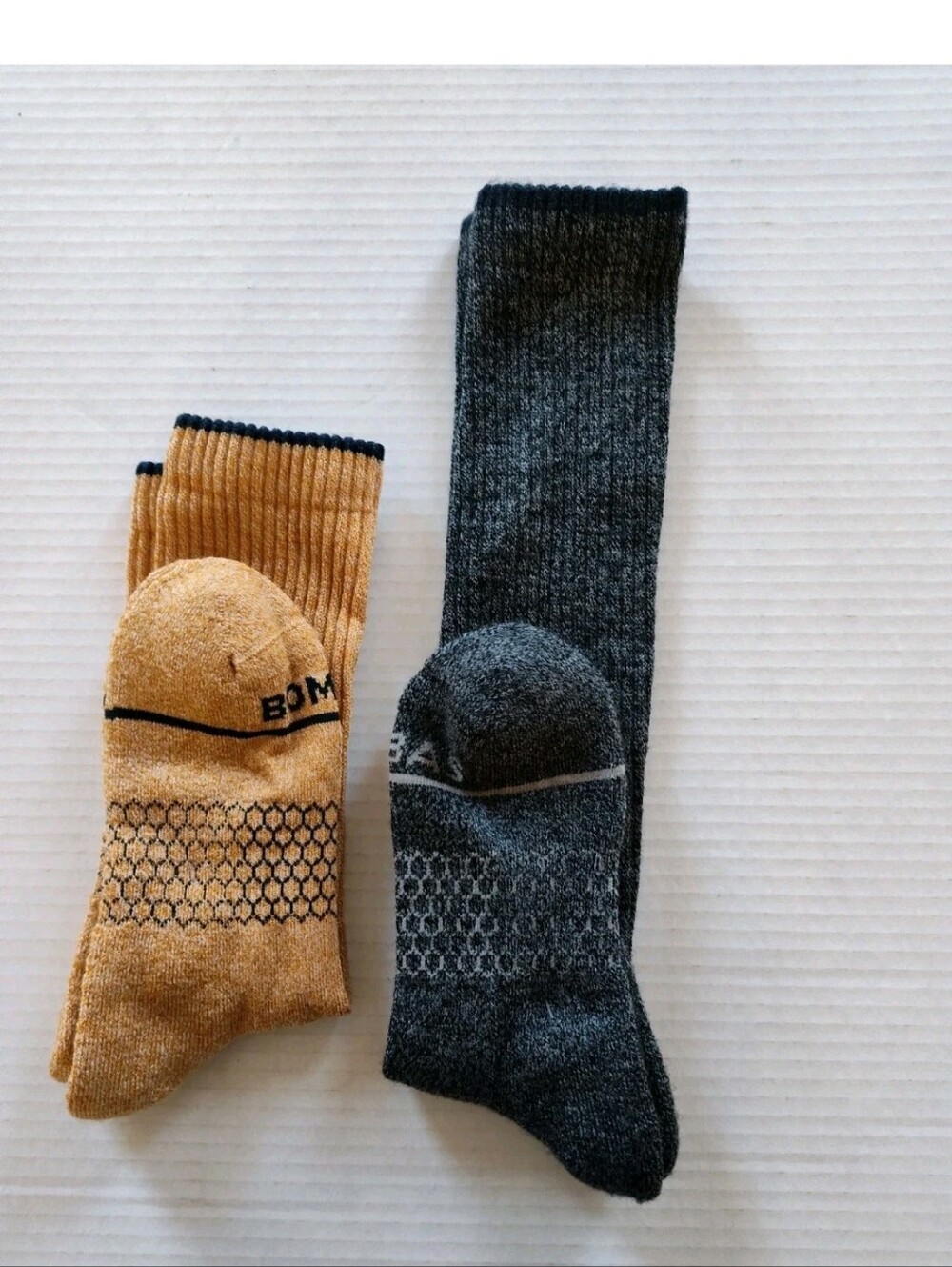 Bombas Merino Wool Socks Size M Fits Women Shoe 8-10.5 Lot of 2 Calf and Knee Hi
